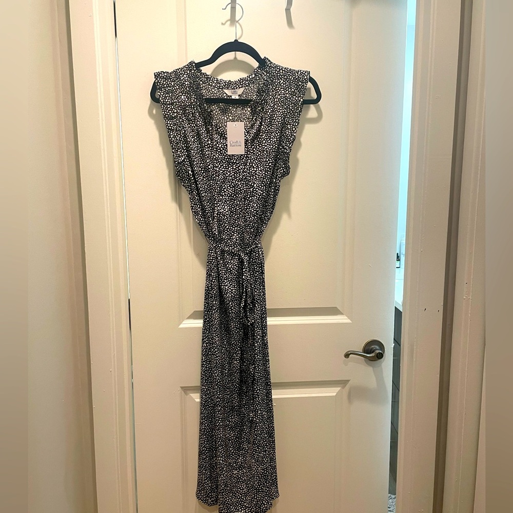 Croft and barrow long black and white sleeveless dress